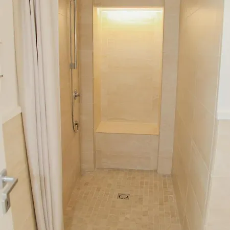 Domus Divi - Nel Cuore Di *