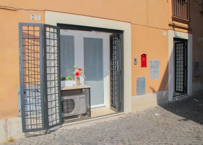 Domus Divi - Nel Cuore Di Tatil Evi Roma